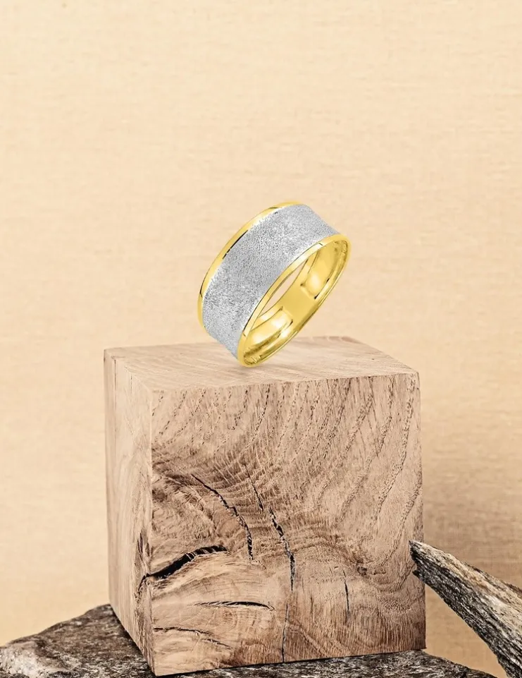 Bague bicolore or jaune 375 ‰ et rhodium effet sablé SO OR