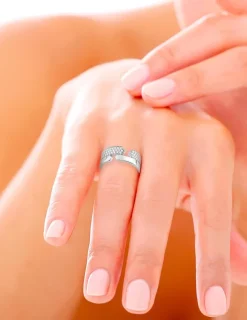 Bague en argent 925 ‰ rhodié, oxydes de zirconium SO OR