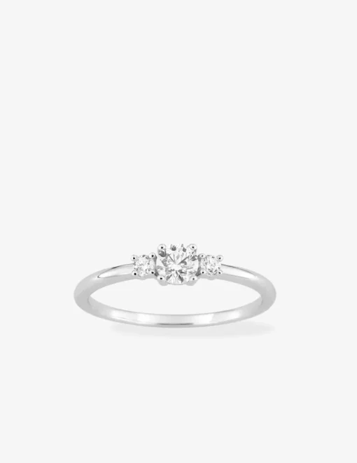 Bague en argent 925 ‰ rhodié, trois oxydes de zirconium SO OR