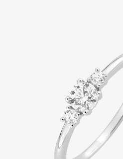 Bague en argent 925 ‰ rhodié, trois oxydes de zirconium SO OR