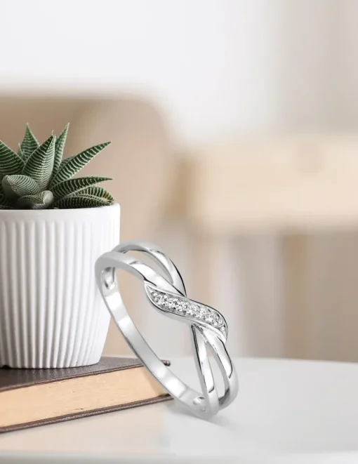 Bague fantaisie or blanc 375 ‰ oxyde de zirconium SO OR