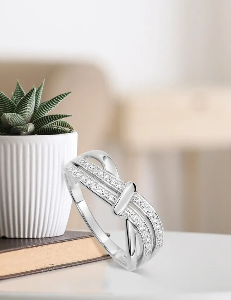 Bague fantaisie or blanc 375 ‰ oxyde de zirconium SO OR