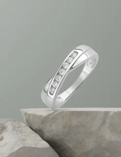 Bague fantaisie or blanc 375‰ et oxyde de zirconium SO OR