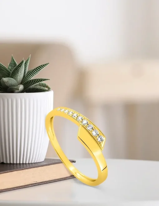 Bague fantaisie or jaune 375 ‰ oxyde de zirconium SO OR