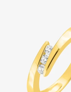 Bague or jaune 375‰ et trilogie oxydes de zirconium 2,5 mm SO OR