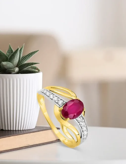 Bague or jaune 375‰, rubis et oxyde de zirconium SO OR