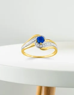 Bague or jaune 375‰, saphir et oxyde de zirconium SO OR