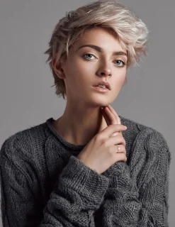 Bague or rose 750 ‰ et calcédoine rose SO OR