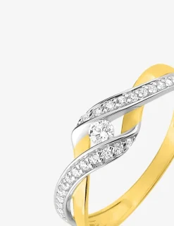 Bague solitaire accompagné or jaune 375 ‰, oxydes de zirconium et rhodium SO OR
