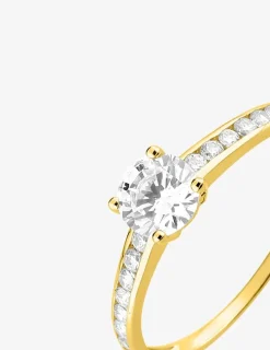Bague solitaire accompagné or jaune 750 ‰ et oxyde de zirconium SO OR
