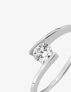Bague solitaire fantaisie or blanc 750 ‰, oxyde de zirconium 0,45 ct SO OR