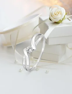 Bague solitaire or blanc 375 ‰ et oxyde de zirconium SO OR