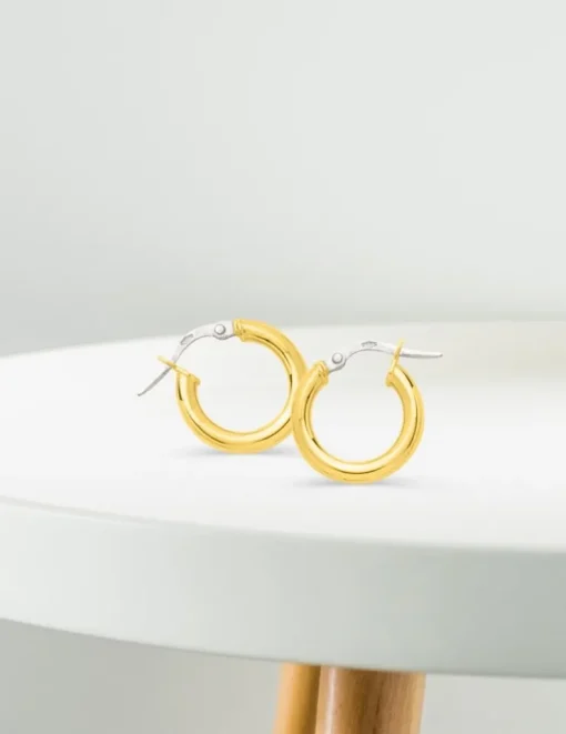 Boucles d'oreilles créoles lisses or jaune 750 ‰ diamètre ext 10 mm SO OR