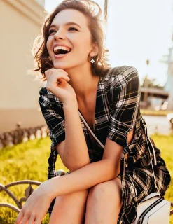 Boucles d'oreilles créoles motif carré argent 925‰ SO OR