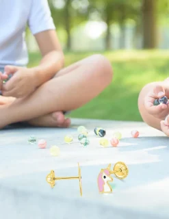 Boucles d'oreilles licorne or jaune 375‰ et laque SO OR