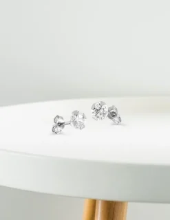 Boucles d'oreilles or blanc 375‰ et oxyde de zirconium SO OR