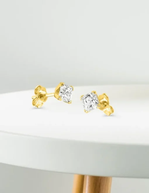 Boucles d'oreilles or jaune 375‰ et oxyde de zirconium SO OR