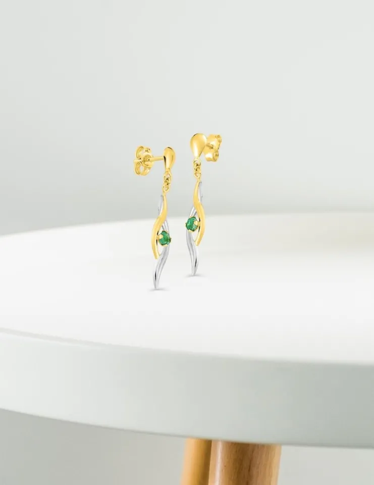 Boucles d'oreilles pendantes or jaune 375‰, émeraude SO OR