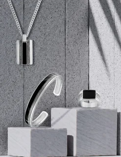 Bracelet jonc ouvert en argent 925 ‰ rhodié laqué noir SO OR