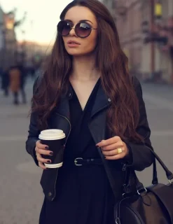 Chevalière creuse or jaune 375 ‰, plateau fantaisie 10x12 mm SO OR