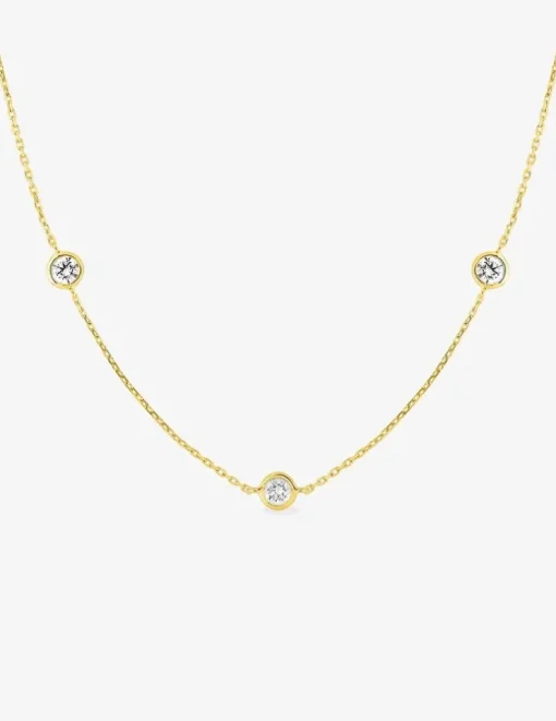 Collier chaîne forçat or jaune 375‰ et 7 oxydes de zirconium sertis clos SO OR