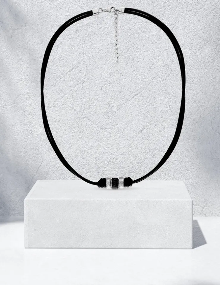 Collier cordon cuir et acier SO OR