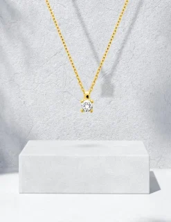 Collier or jaune 750 ‰ et oxyde de zirconium 0,10 ct SO OR