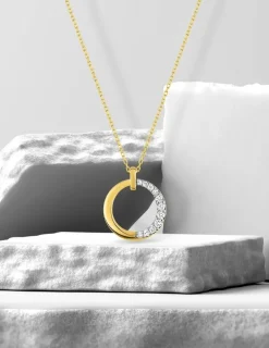 Collier or jaune 375‰ et anneau avec oxydes de zirconium et rhodium SO OR