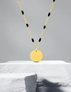 Collier pendentif fantaisie noir et acier doré, plaque ronde SO OR